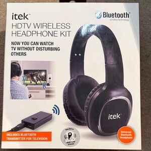 Black Wireless Headphone Kit